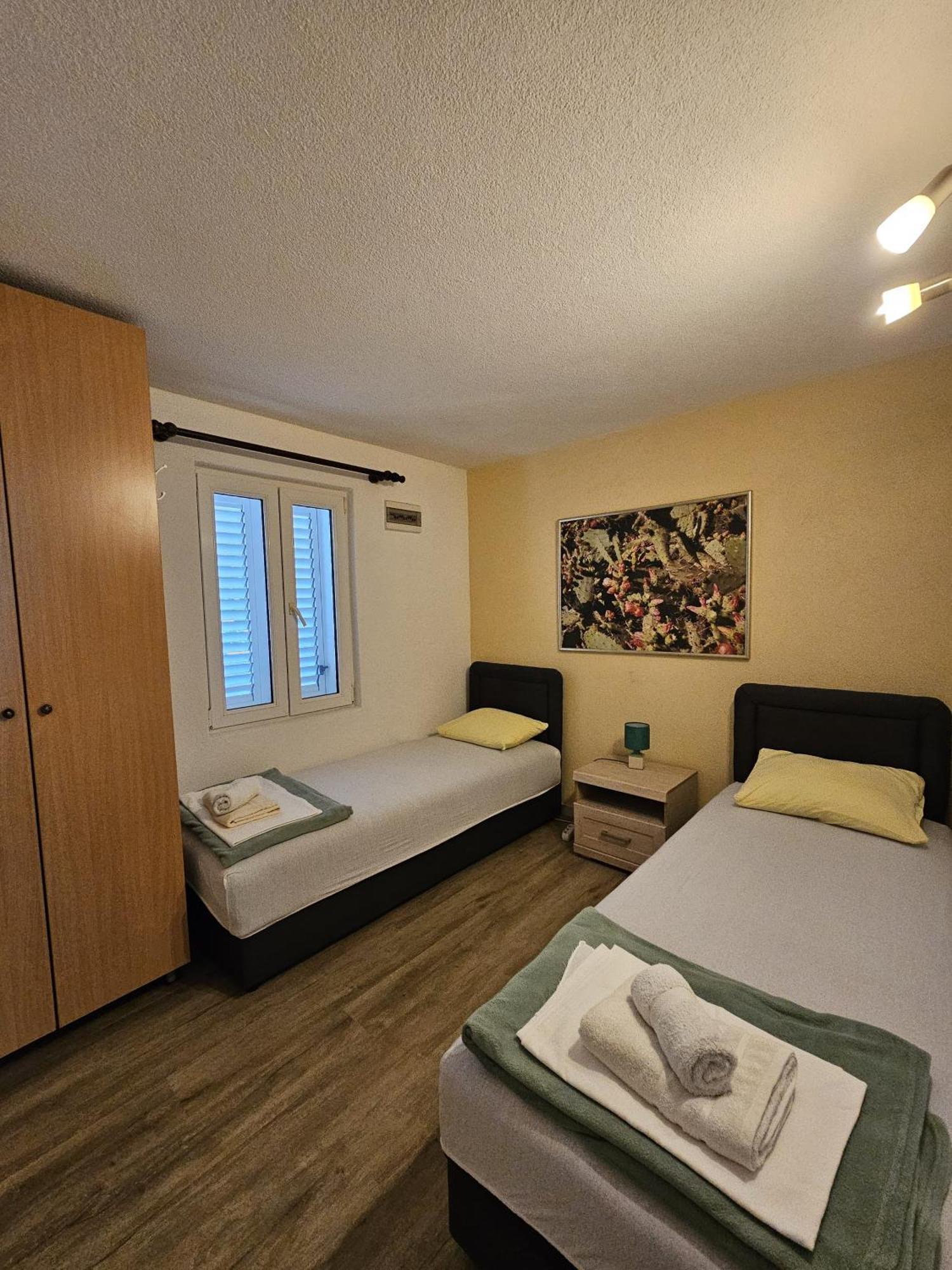 Apartments Vranes Tivat Zewnętrze zdjęcie